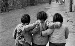 Hikaye Anlatıcısı İnsan ve Benlik Oluşumu